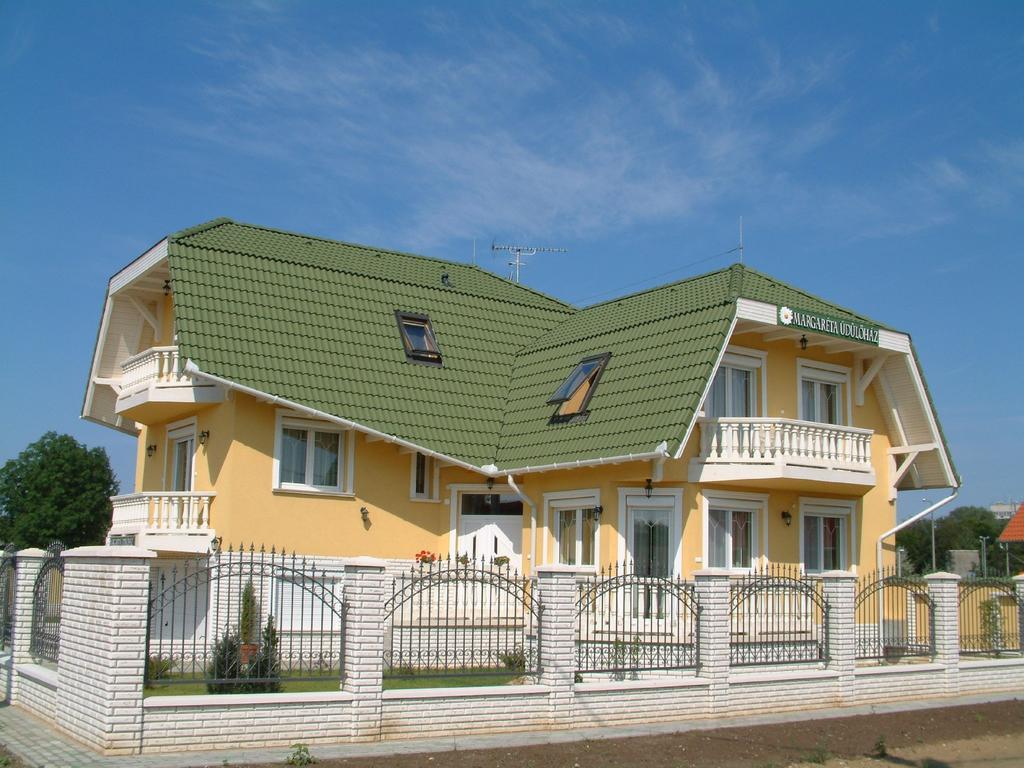 Margareta Apartmanhaz Appartement Hajdúszoboszló Buitenkant foto
